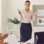 how to become a social media manager