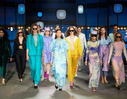 models walking on the ramp