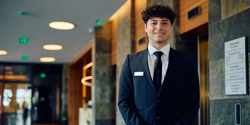 Hotel Management Structure